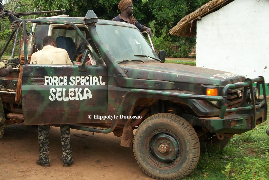 Africa - Land Cruisers (Multiple Options), 20mm