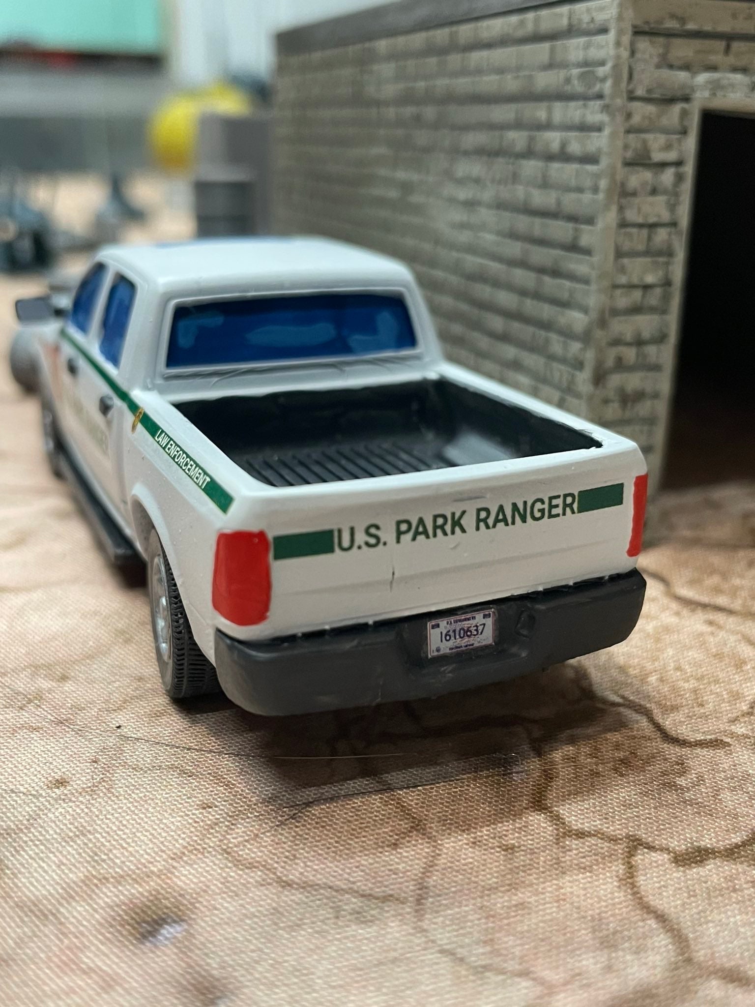 US Park Ranger Truck Decals, 28mm – District Miniatures